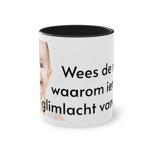 Two-Tone Coffee Mug, 11oz "Wees de reden waarom iemand glimlacht vandaag"